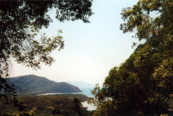 024-cairns-portdouglas.jpg