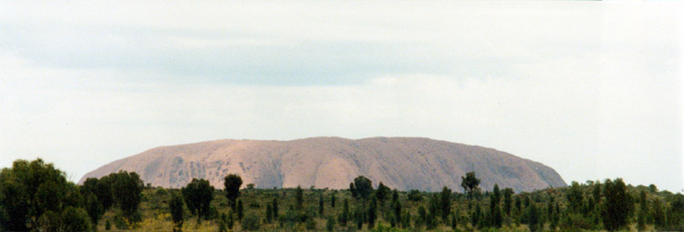 067-uluru.jpg